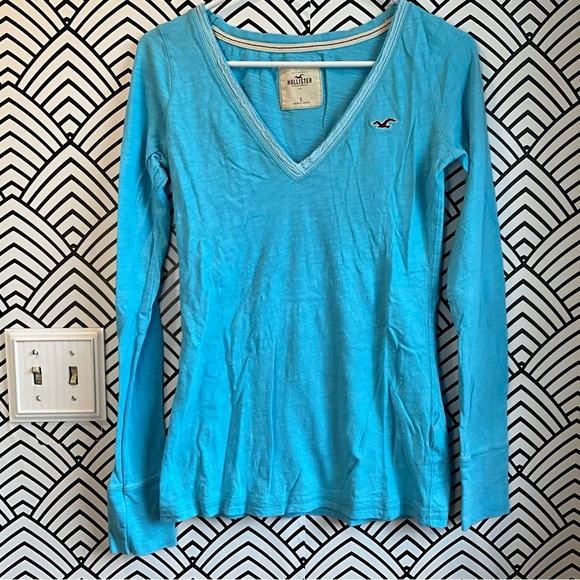 Hollister Tops Y2k Hollister V Neck Henley 200s Cute Bella